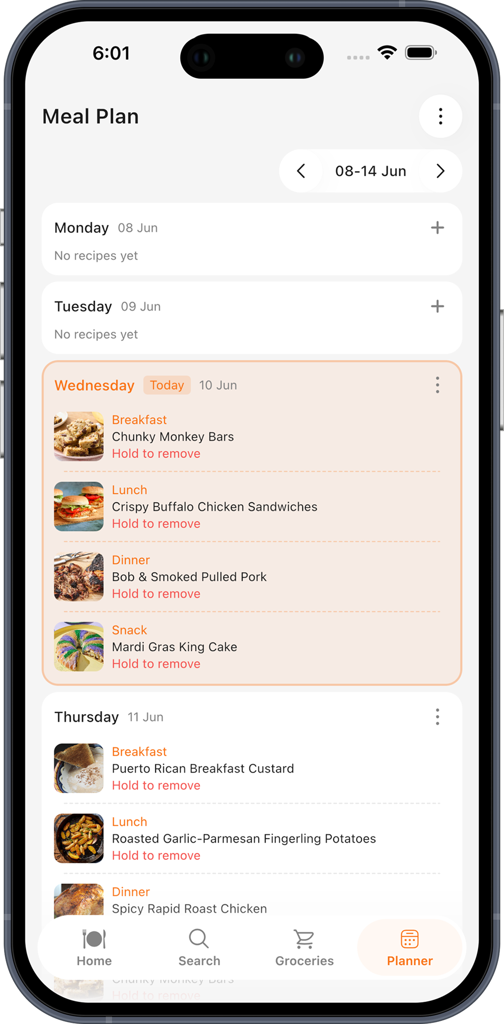 ChefBook weekly meal planner with breakfast, lunch, dinner and snack slots for each day